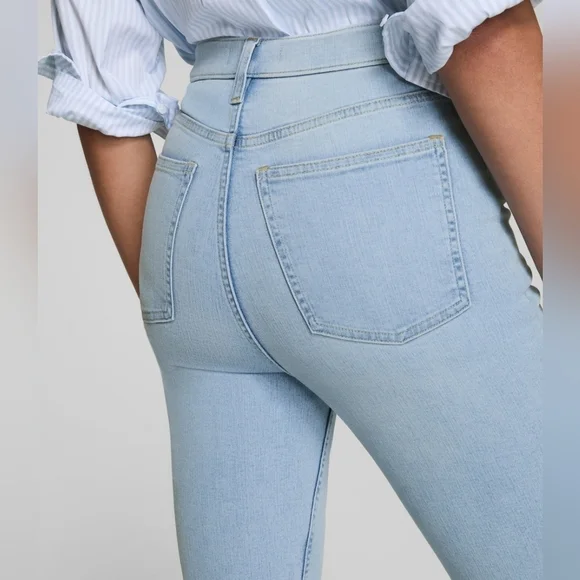 Spanx Lycra Fitsense Flare Jean - Turner Wash - Picture 2 of 6